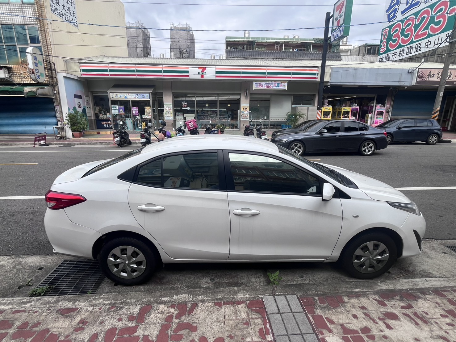 TOYOTA VIOS 1.5L 豪華 2019 Image 3