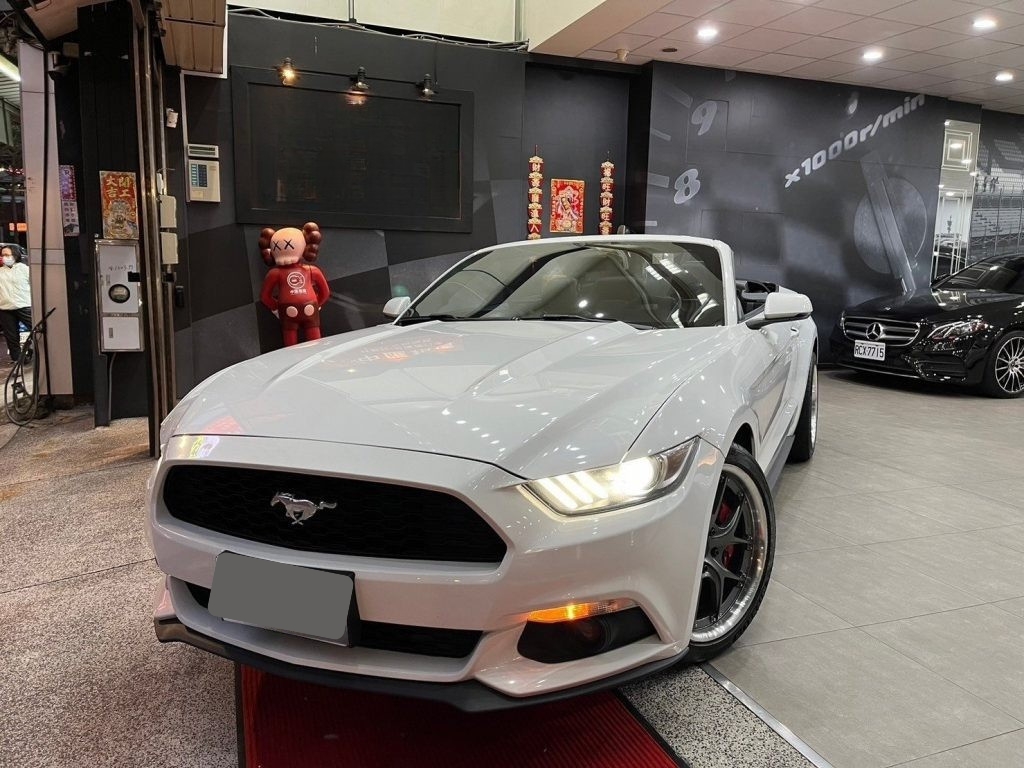 Ford MUSTANG 2.3 EcoBoost 2016 Image 0