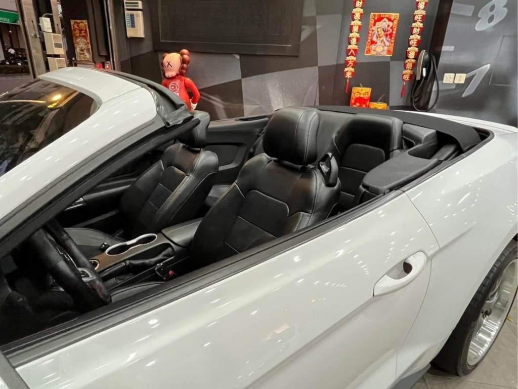 Ford MUSTANG 2.3 EcoBoost 2016 Image 9