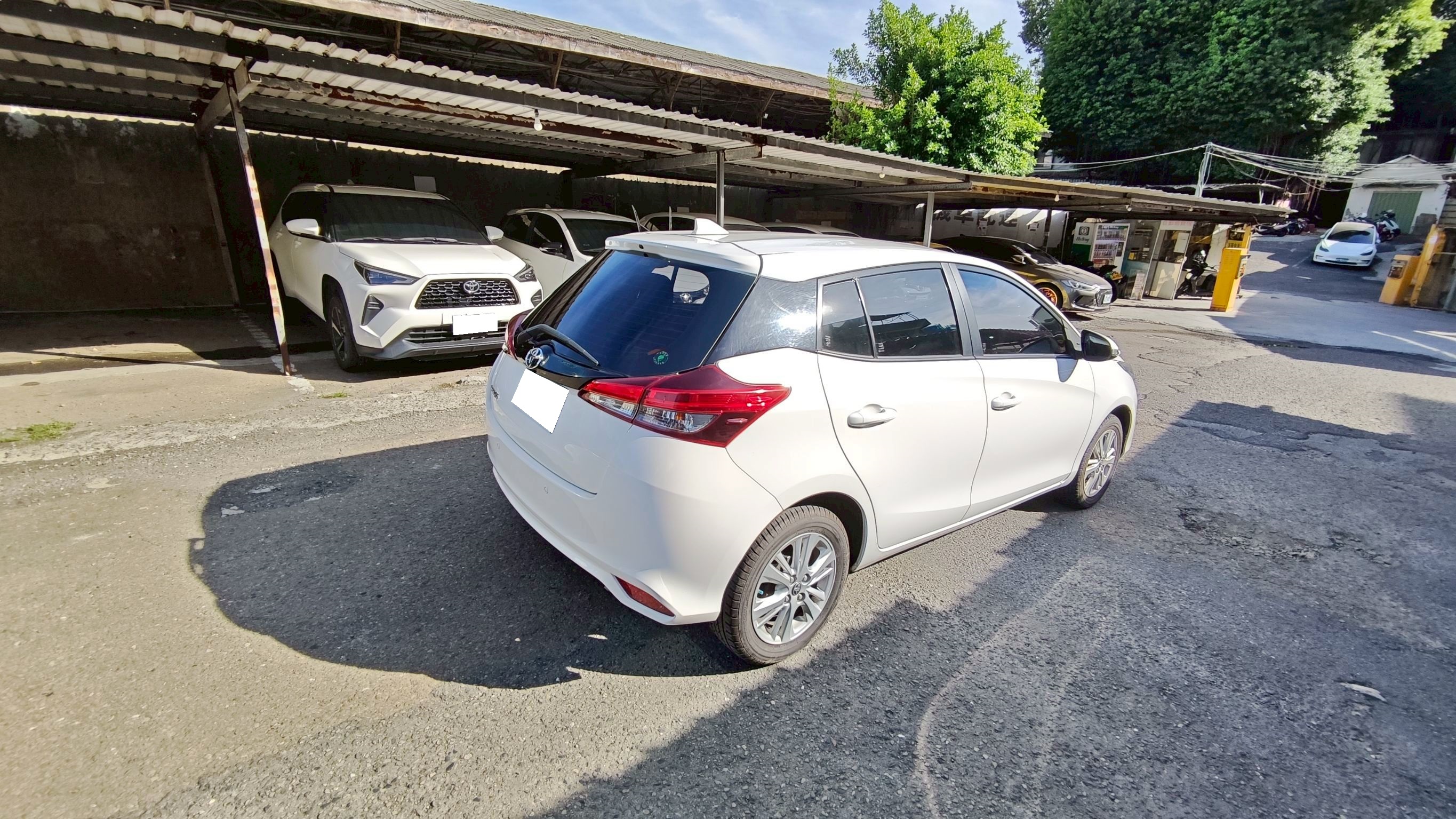 TOYOTA YARIS  2018 Image 6