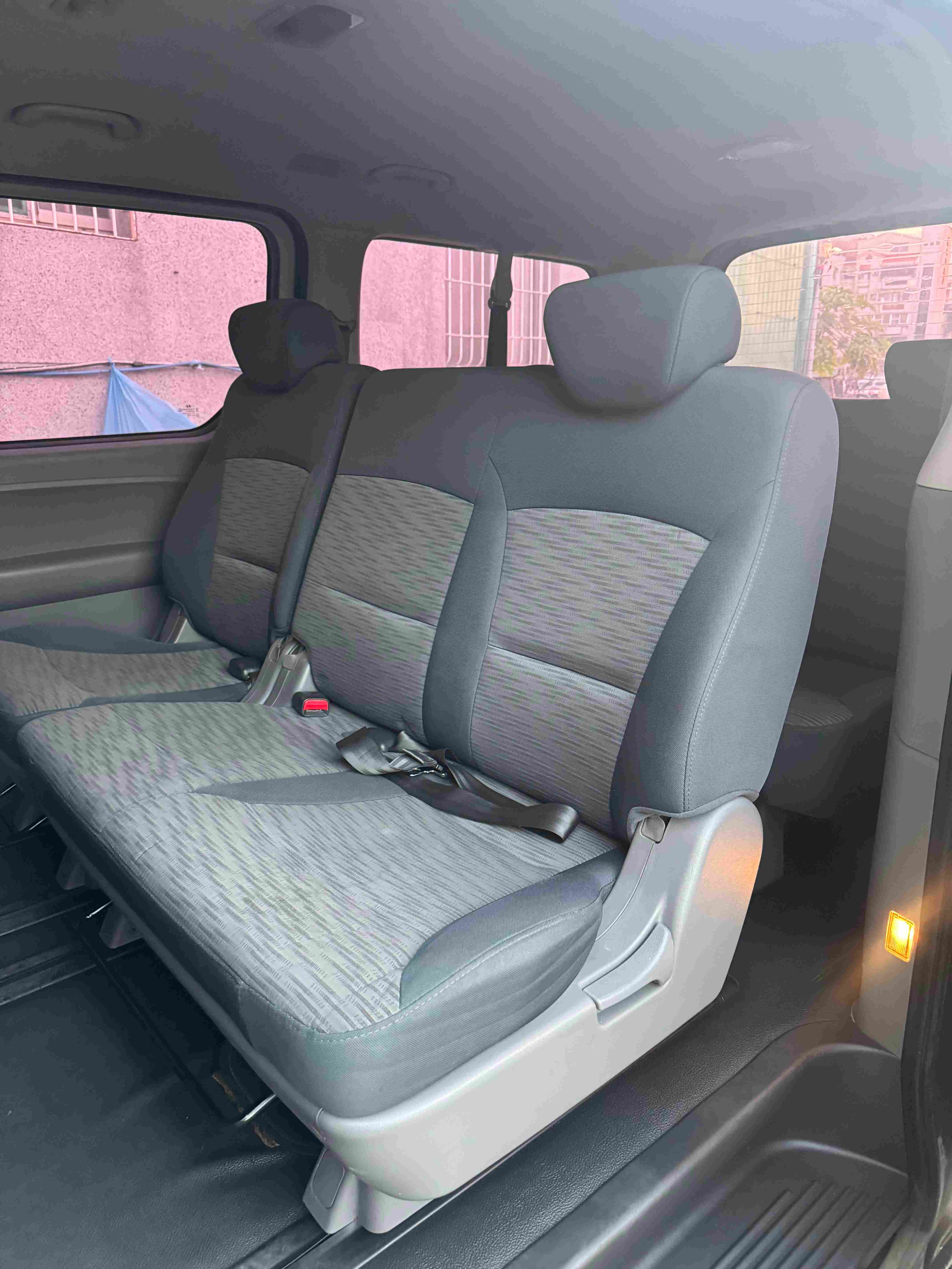 Hyundai STAREX 2.5L 2018 Image 3