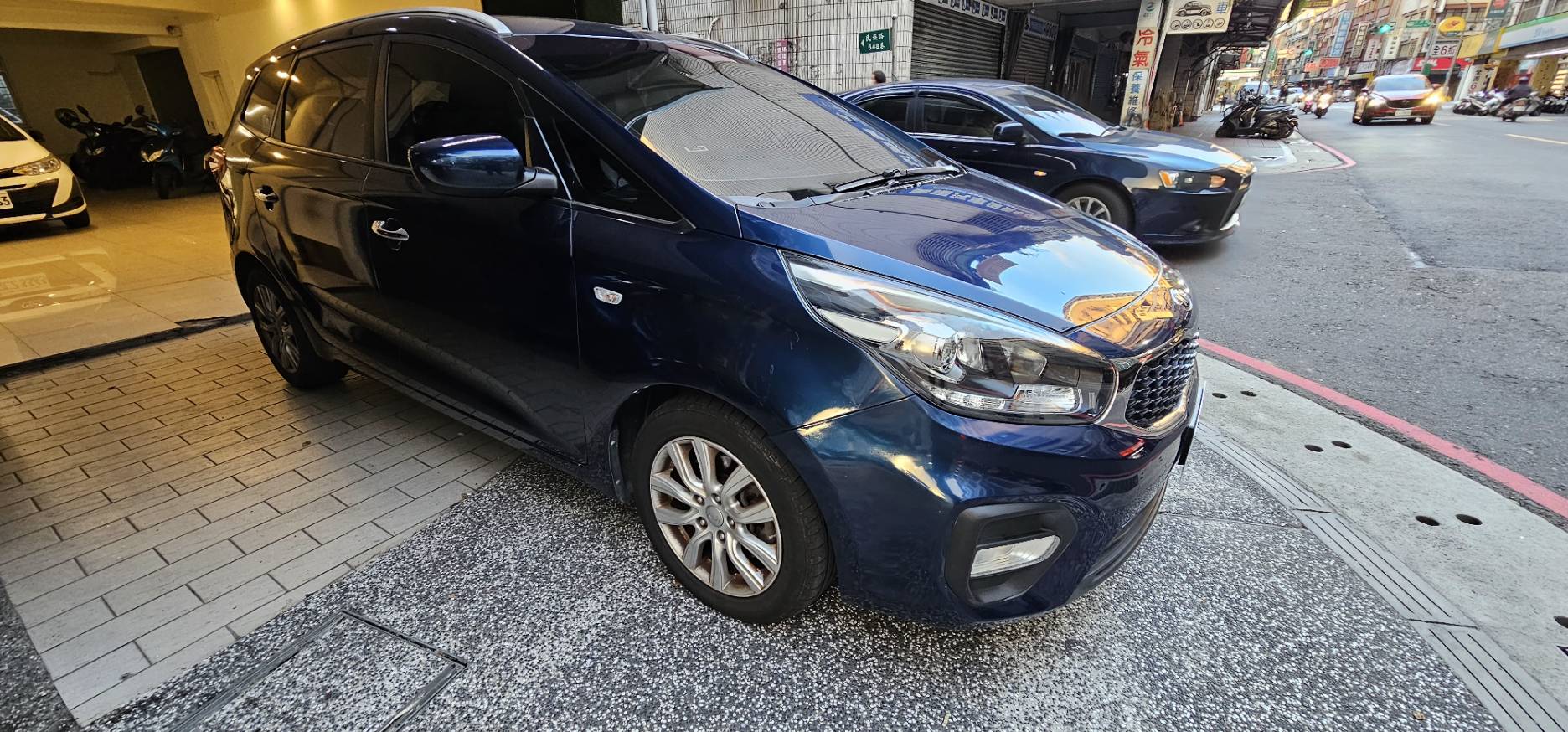 Kia CARENS 2.0L 科技版 2019 Image 1