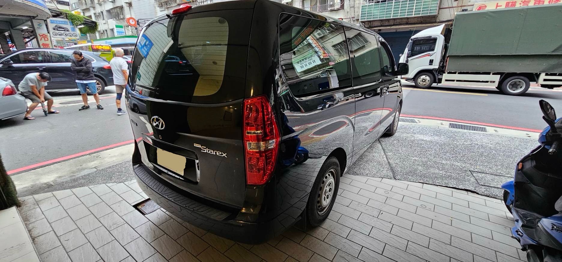 Hyundai STAREX 2.5L 尊貴 2019 Image 4