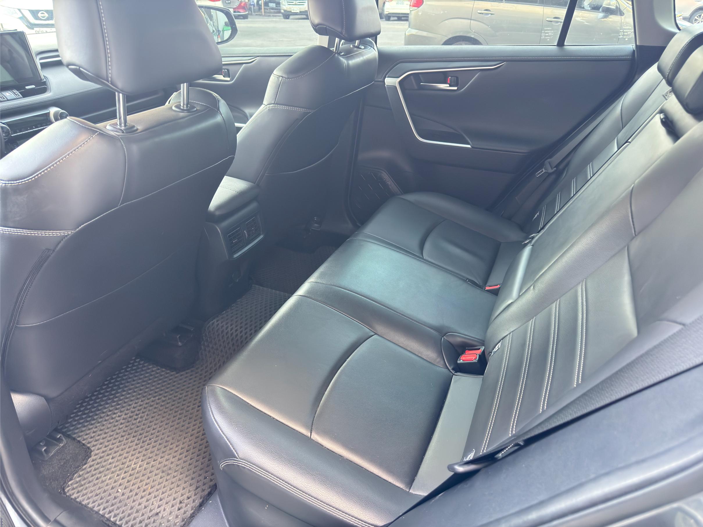 TOYOTA RAV4 2.5L 2019 Image 8