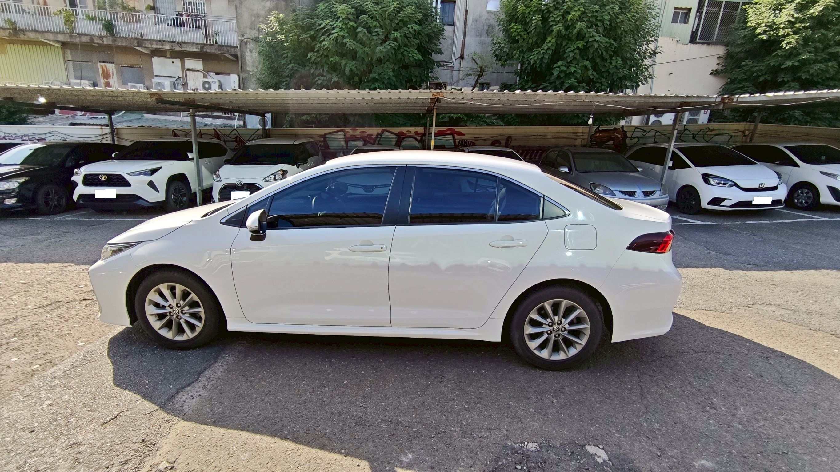TOYOTA ALTIS 2020 Image 5