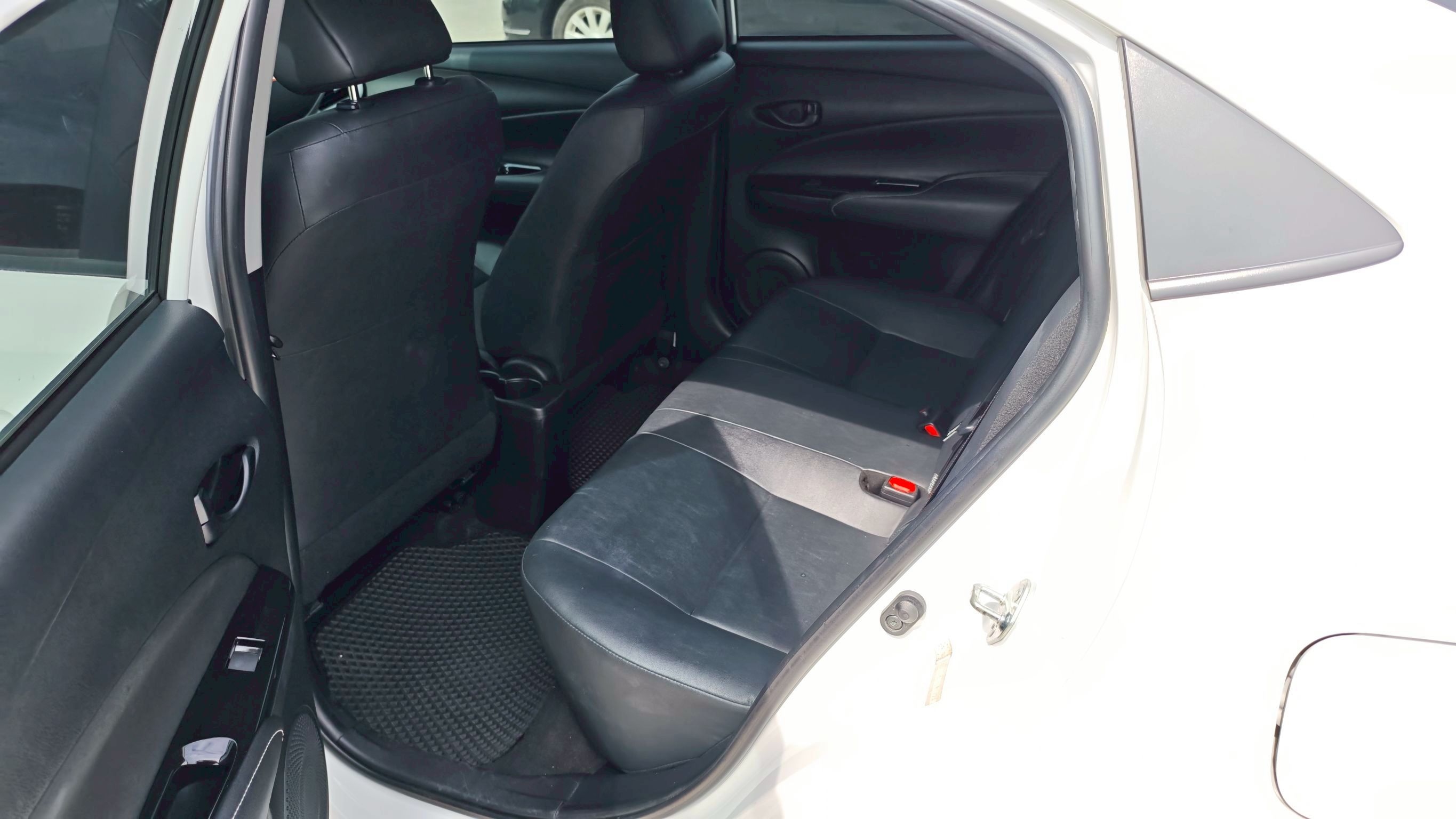 TOYOTA VIOS 1.5 2020 Image 8