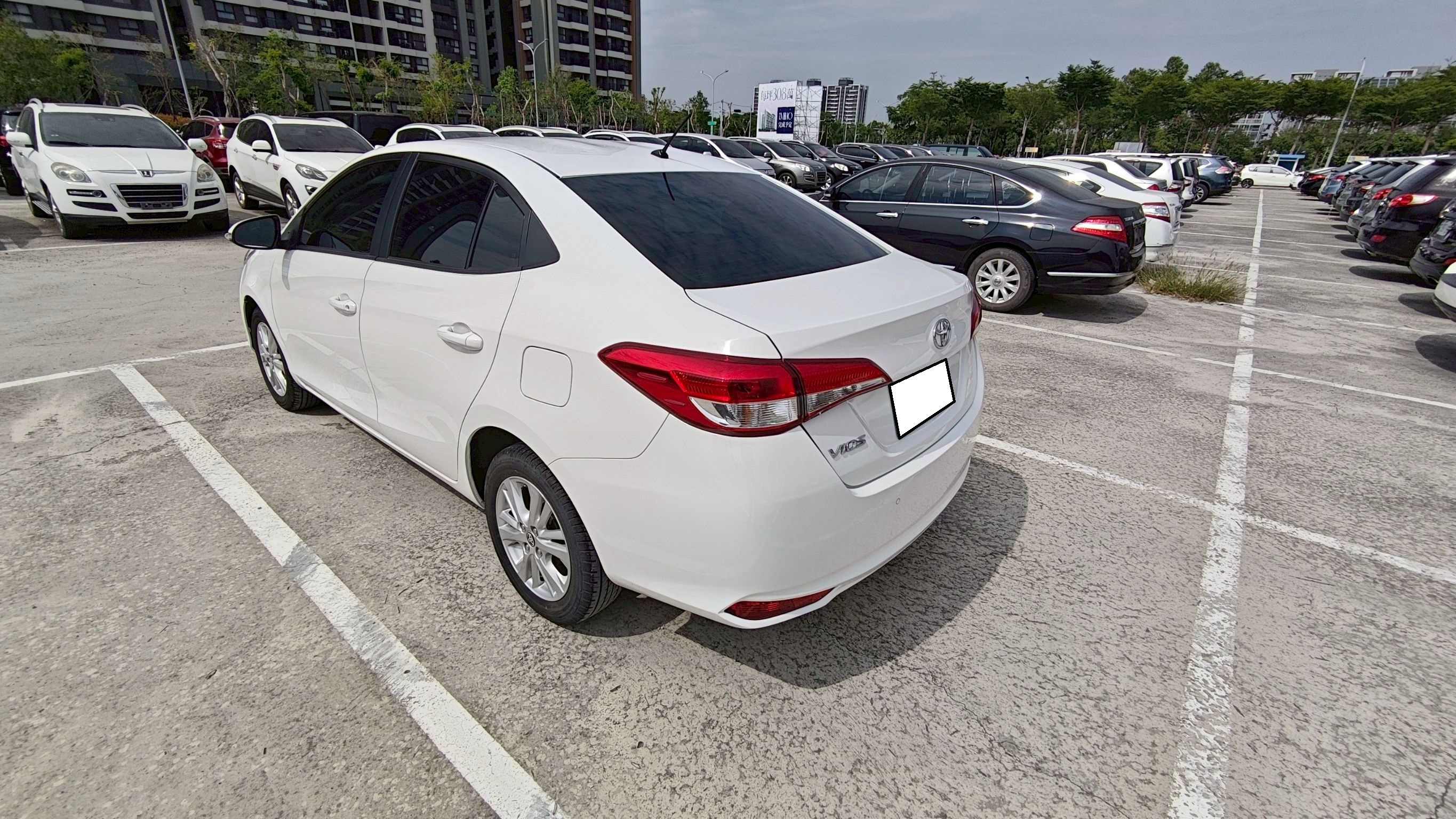 TOYOTA VIOS 1.5 2020 Image 6