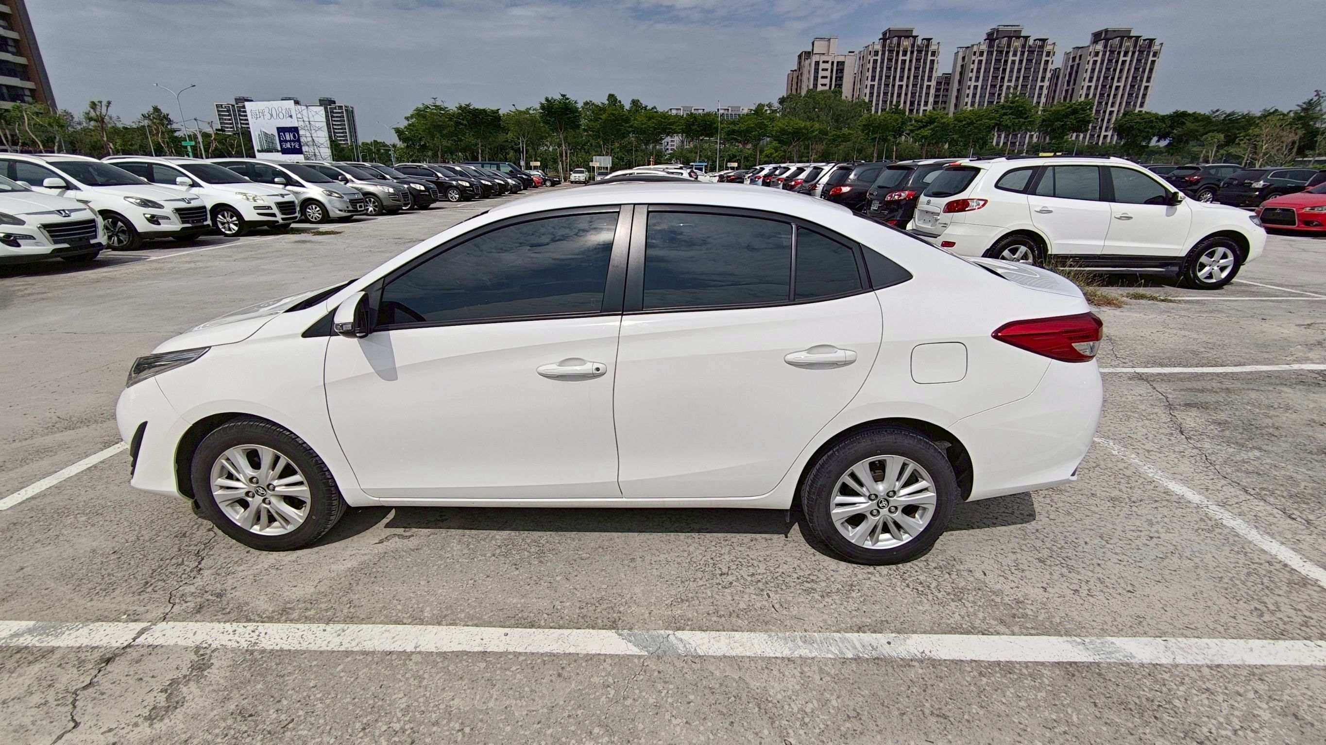 TOYOTA VIOS 1.5 2020 Image 4