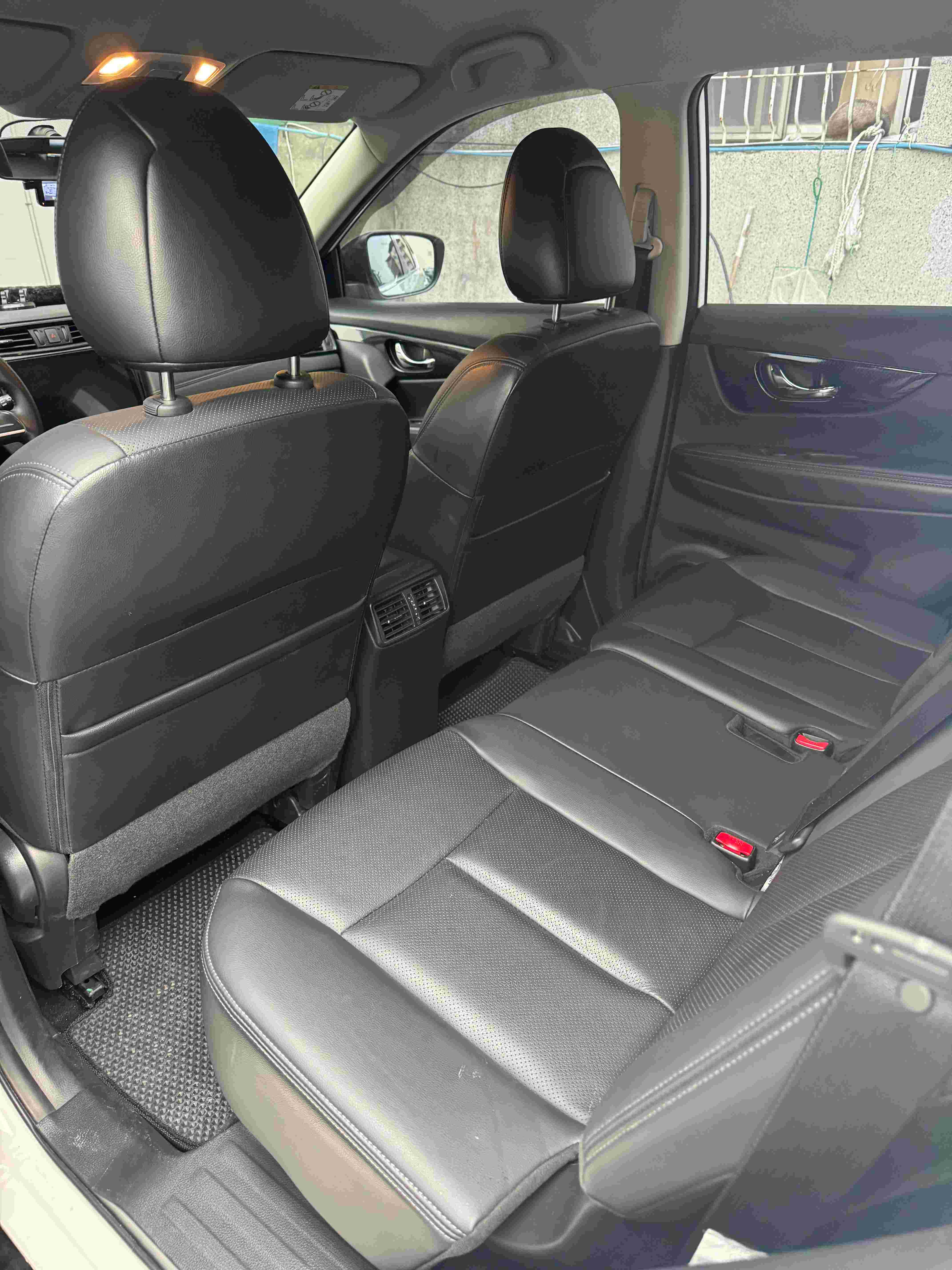 NISSAN X-TRAIL 2L 2023 Image 4