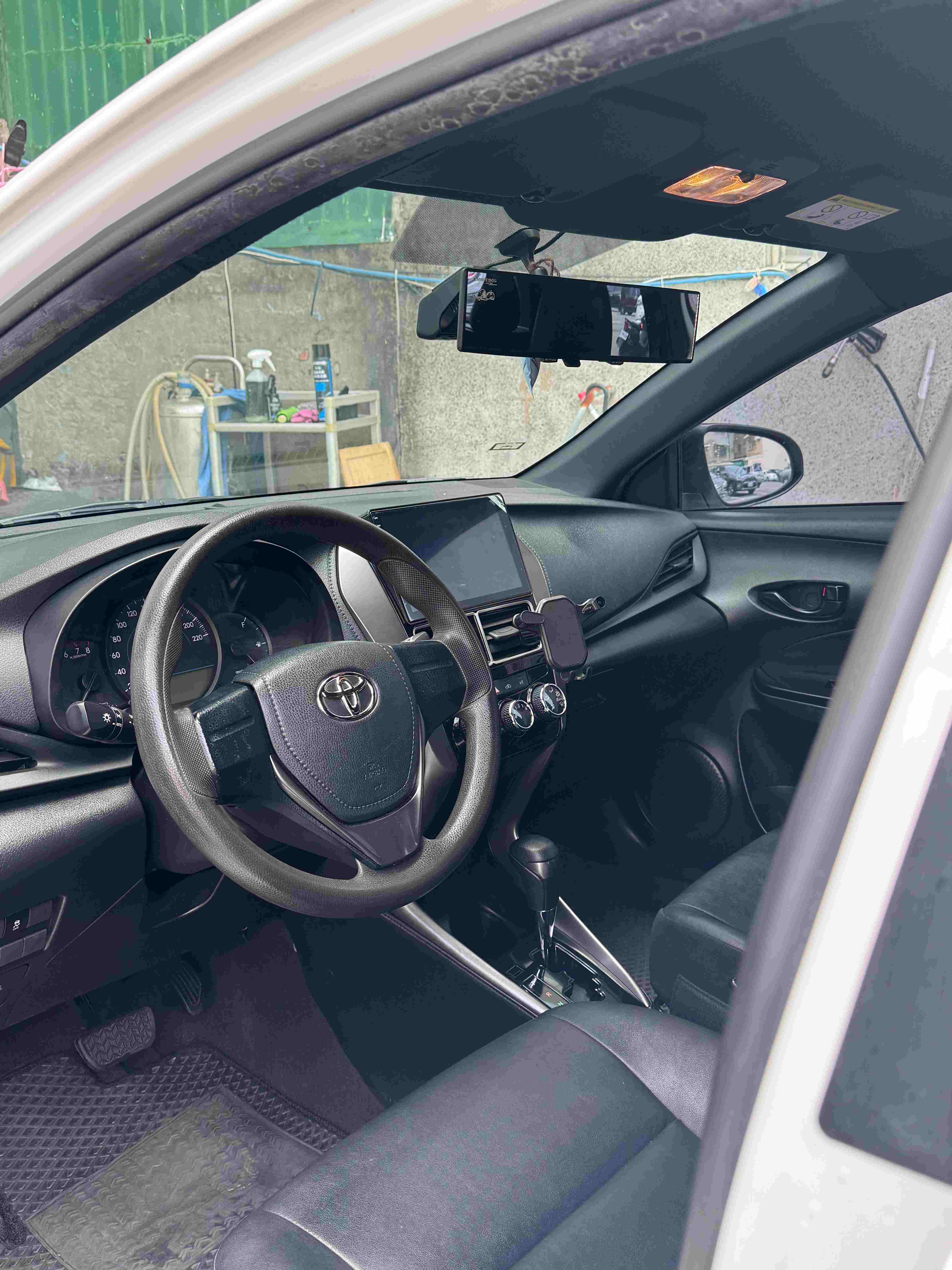 TOYOTA YARIS 1.5L 2021 Image 3