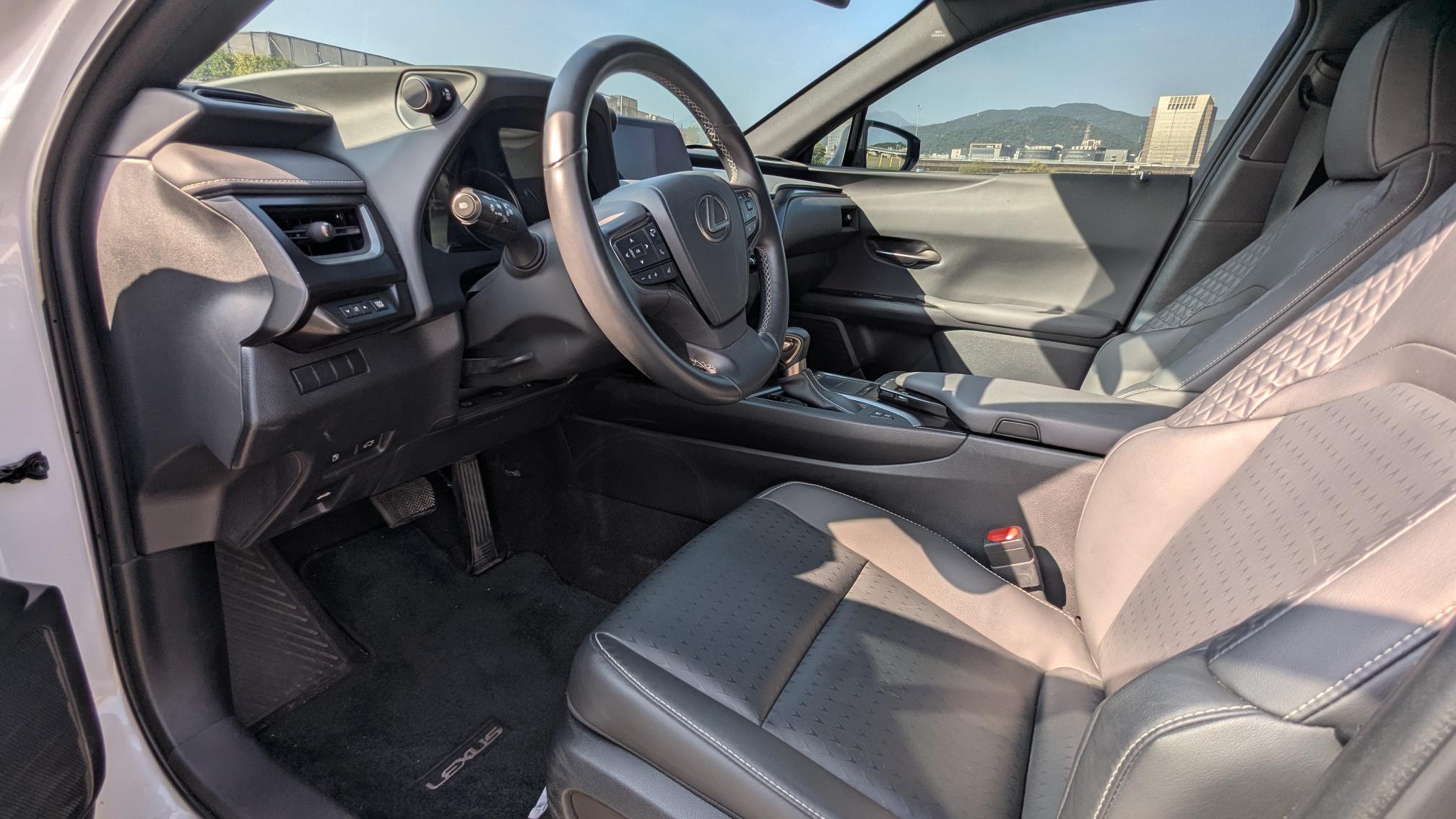 LEXUS UX250H 2.0L豪華 2021 Image 9
