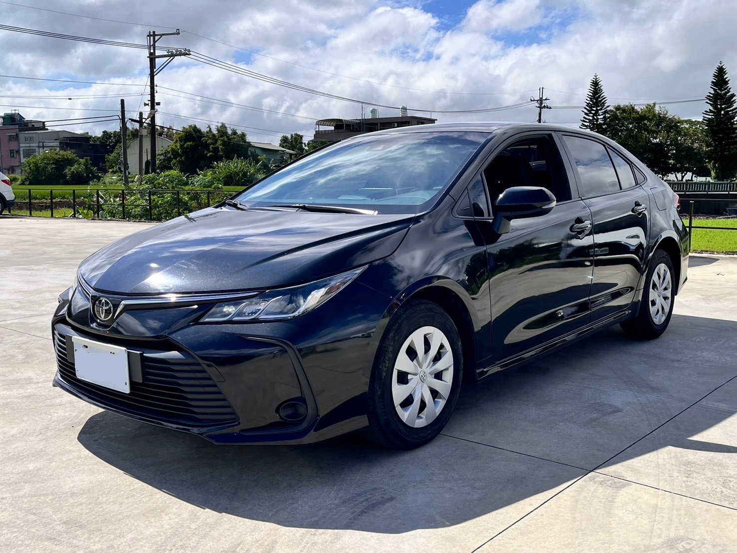 TOYOTA ALTIS 1.8L 豪華 2023 Image 1