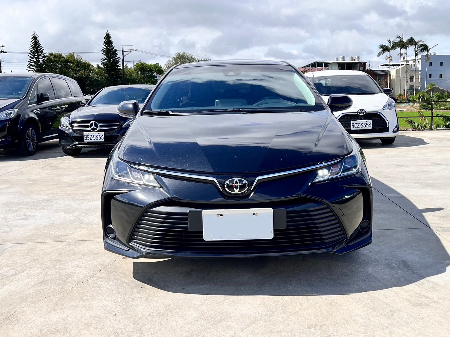 TOYOTA ALTIS 1.8L 豪華 2023 Image 2