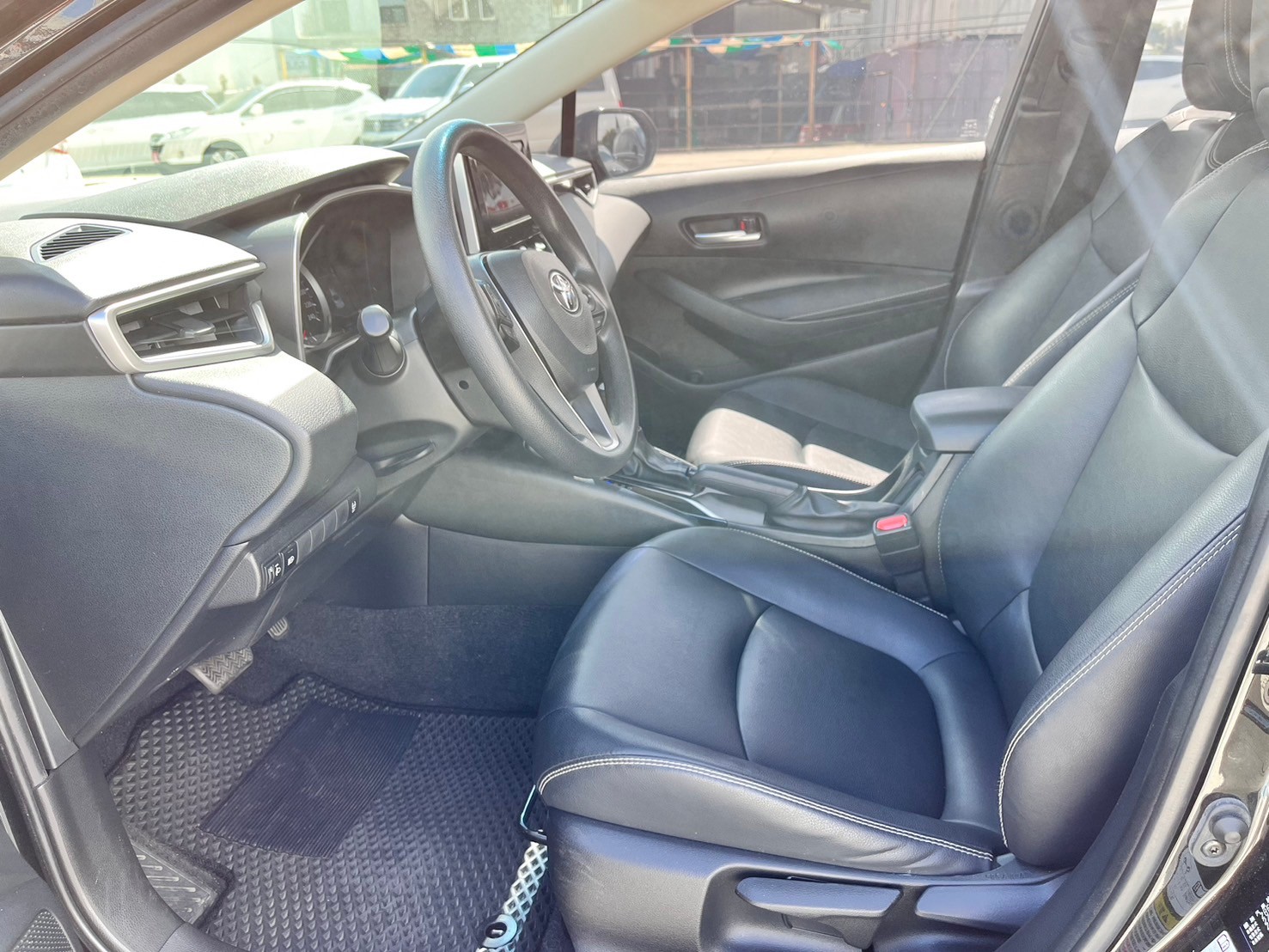 TOYOTA ALTIS 1.8L 豪華 2023 Image 9