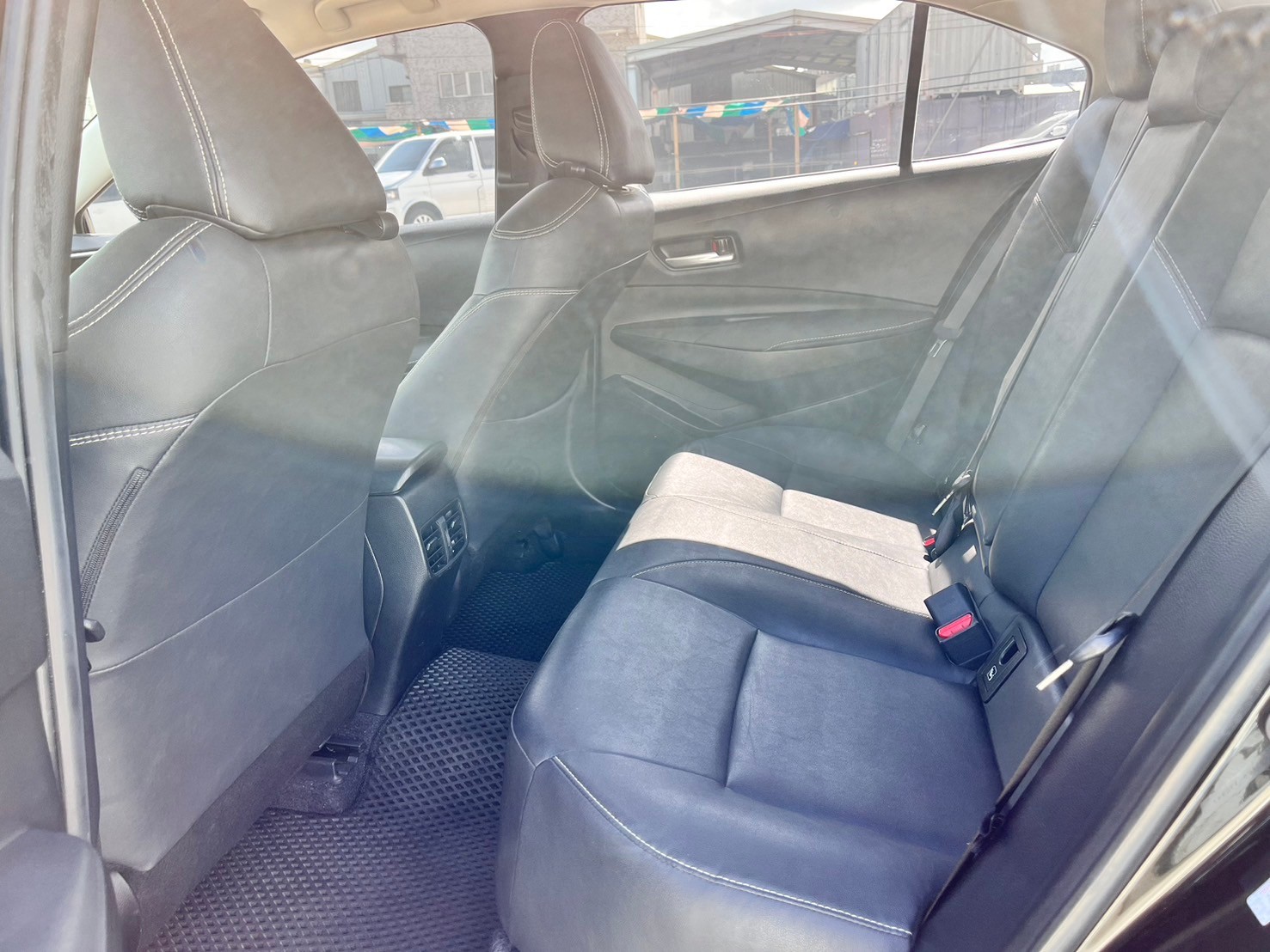 TOYOTA ALTIS 1.8L 豪華 2023 Image 10