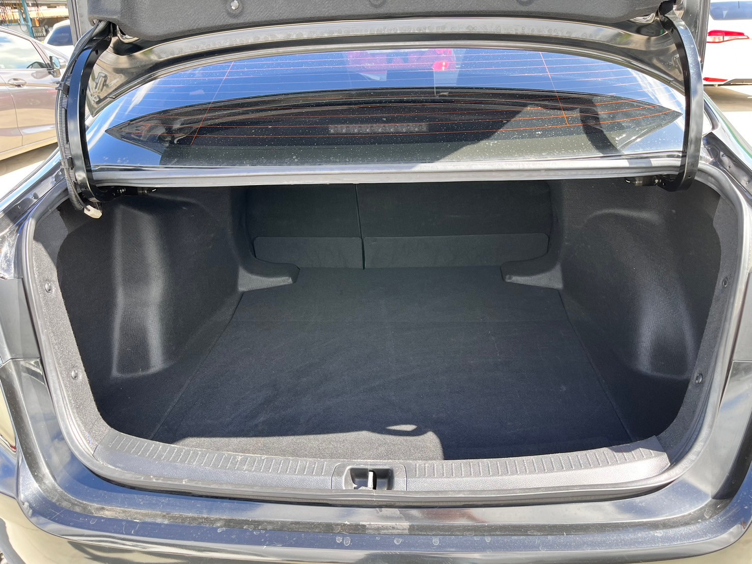 TOYOTA ALTIS 1.8L 豪華 2023 Image 11