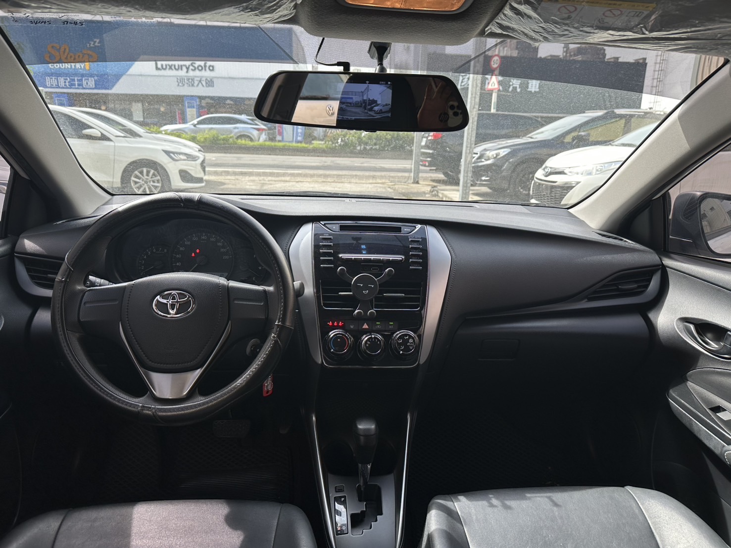 TOYOTA VIOS 1.5L 豪華 2023 Image 8