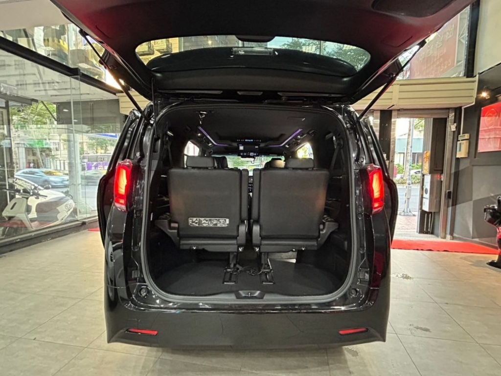 TOYOTA ALPHARD 星空版 2015 Image 3