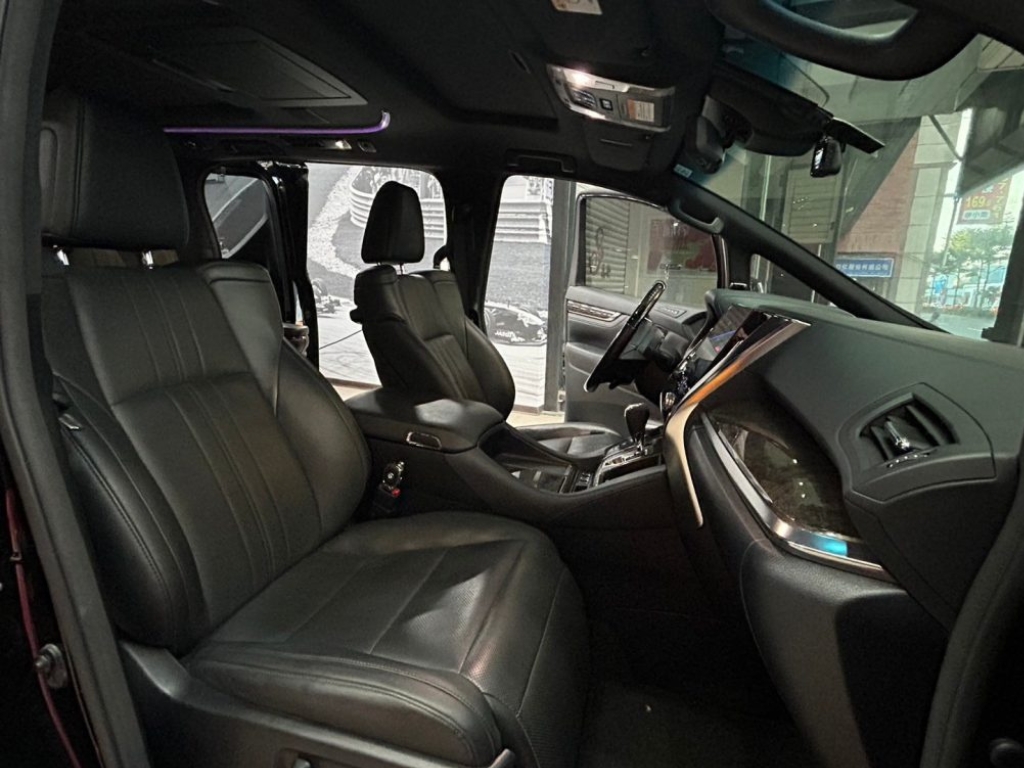 TOYOTA ALPHARD 星空版 2015 Image 7
