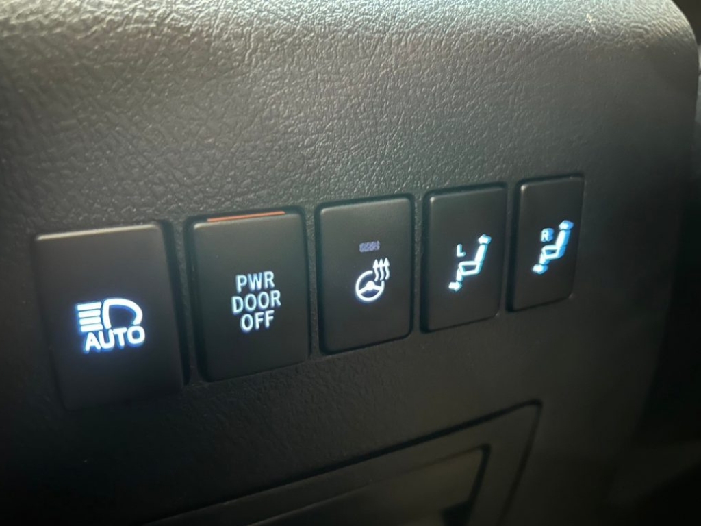 TOYOTA ALPHARD 星空版 2015 Image 11