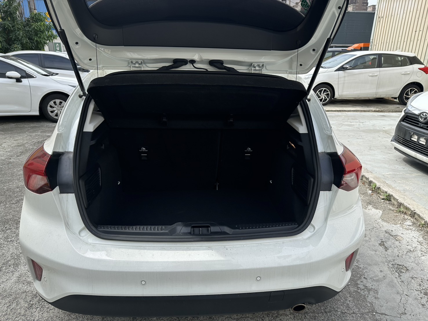 Ford FOCUS 5D EcoBoost 182 X 2023 Image 11