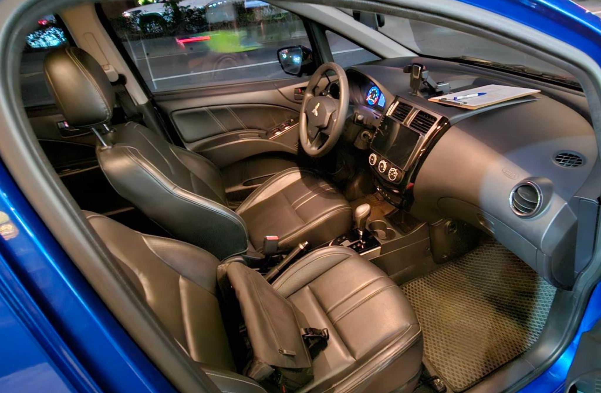 MITSUBISHI COLTPLUS 1.5L 享樂 2023 Image 4