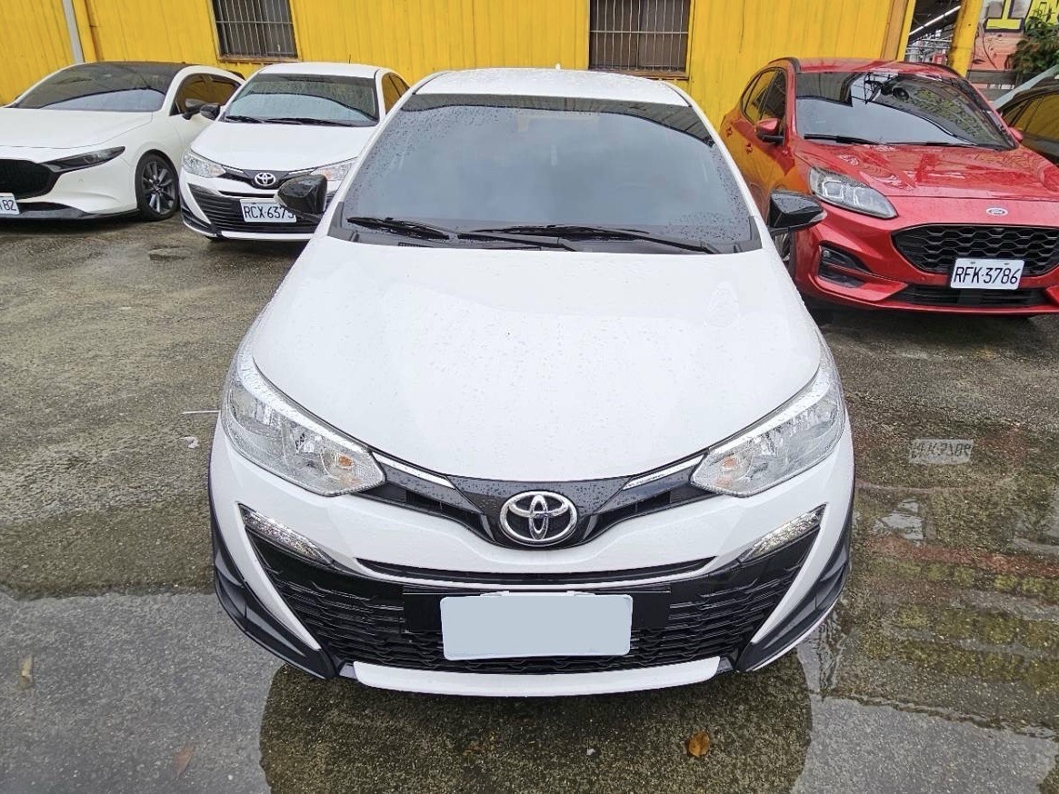 TOYOTA YARIS 1.5L 豪華 2023 Image 2