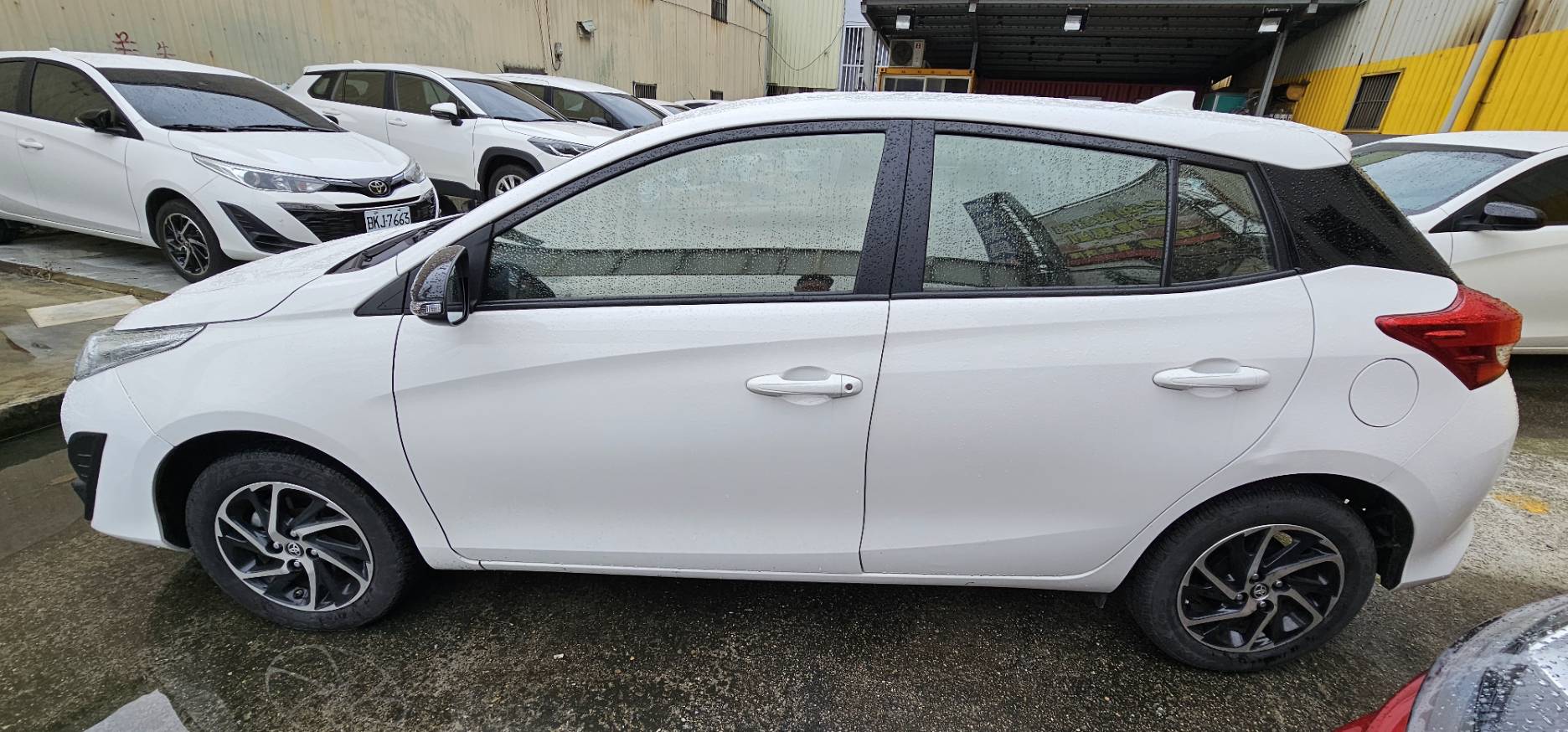 TOYOTA YARIS 1.5L 豪華 2023 Image 7