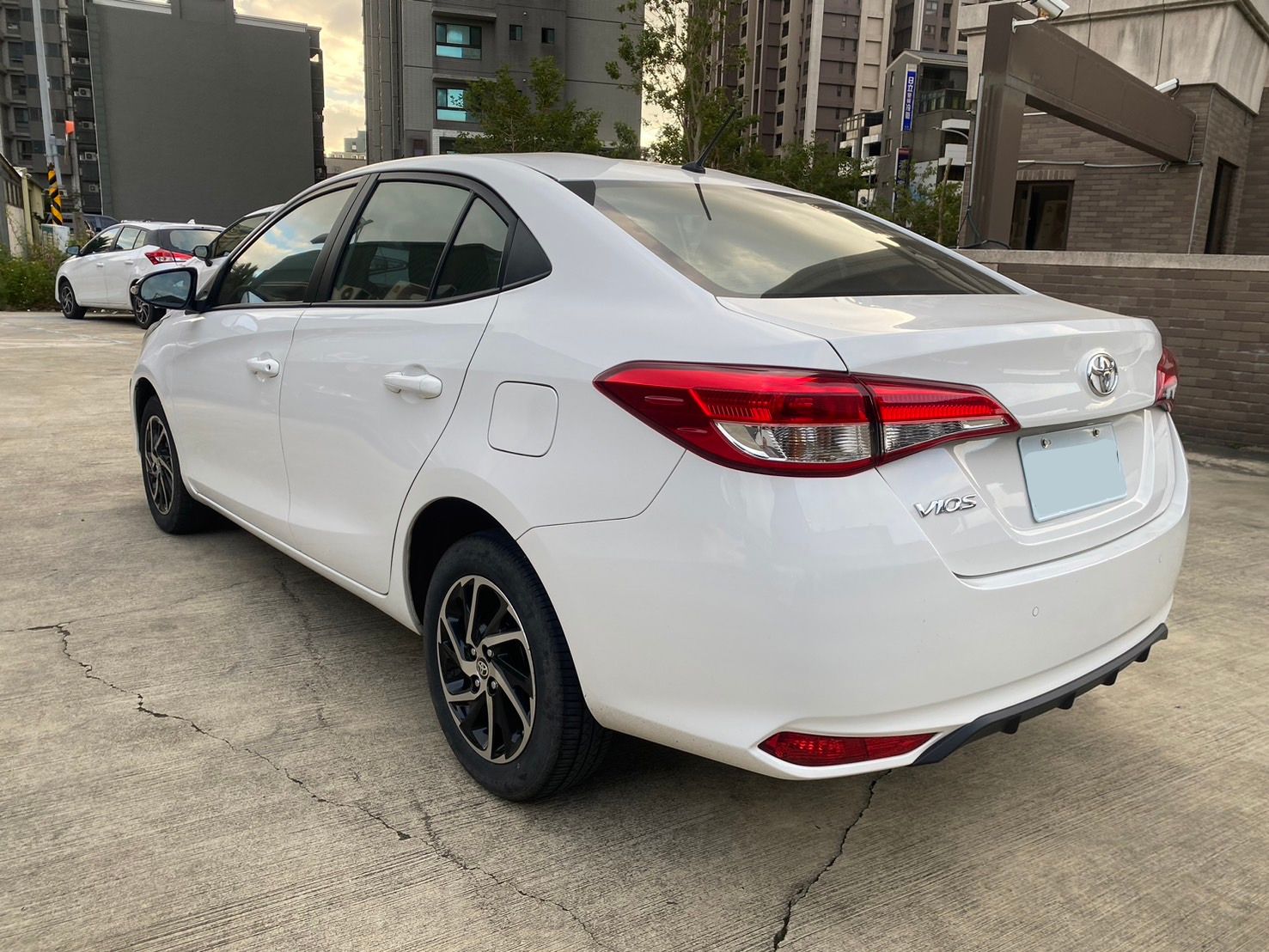 TOYOTA VIOS 1.5L 豪華 2023 Image 6