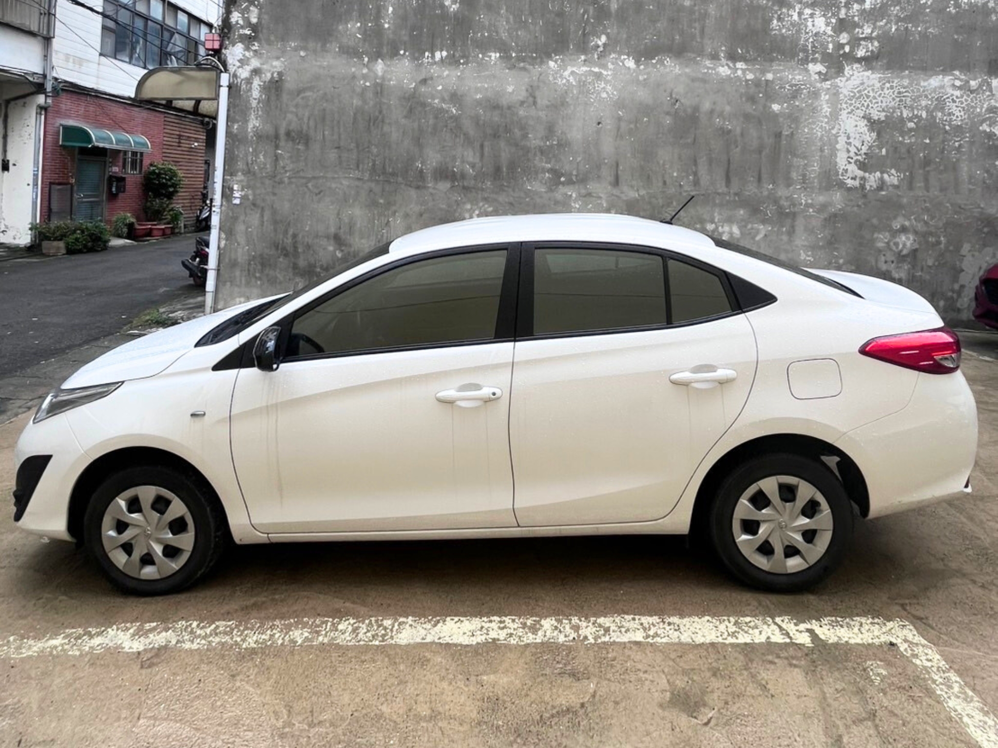 TOYOTA VIOS 1.5L 豪華 2023 Image 7