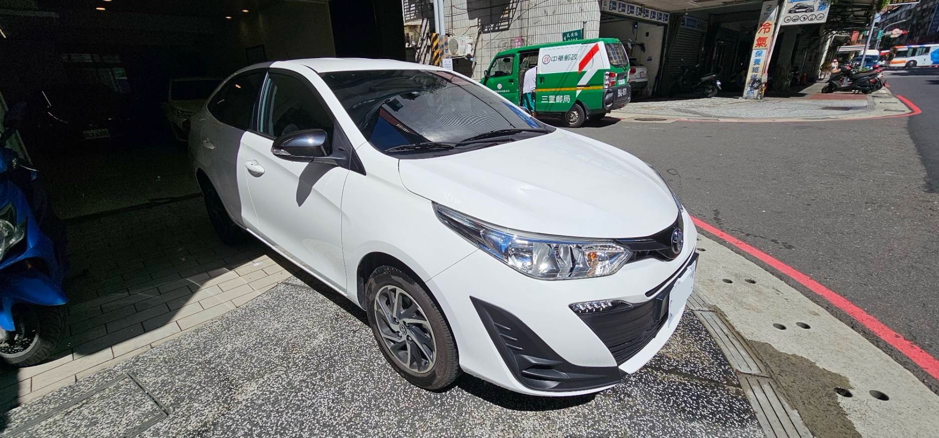 TOYOTA VIOS 1.5L 豪華 2023 Image 1