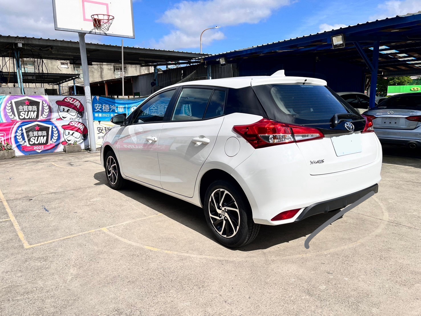 TOYOTA YARIS 1.5L 豪華 2023 Image 6