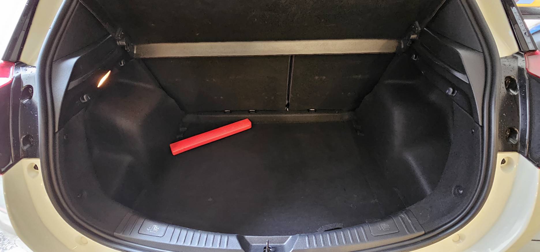 TOYOTA YARIS 1.5L 豪華 2023 Image 8