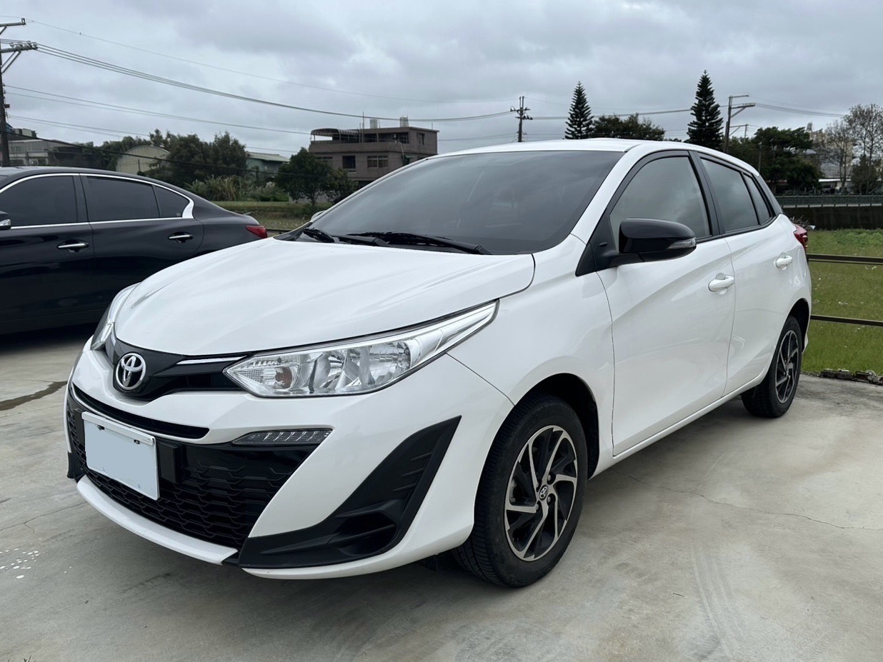 TOYOTA YARIS 1.5L 豪華 2023 Image 1
