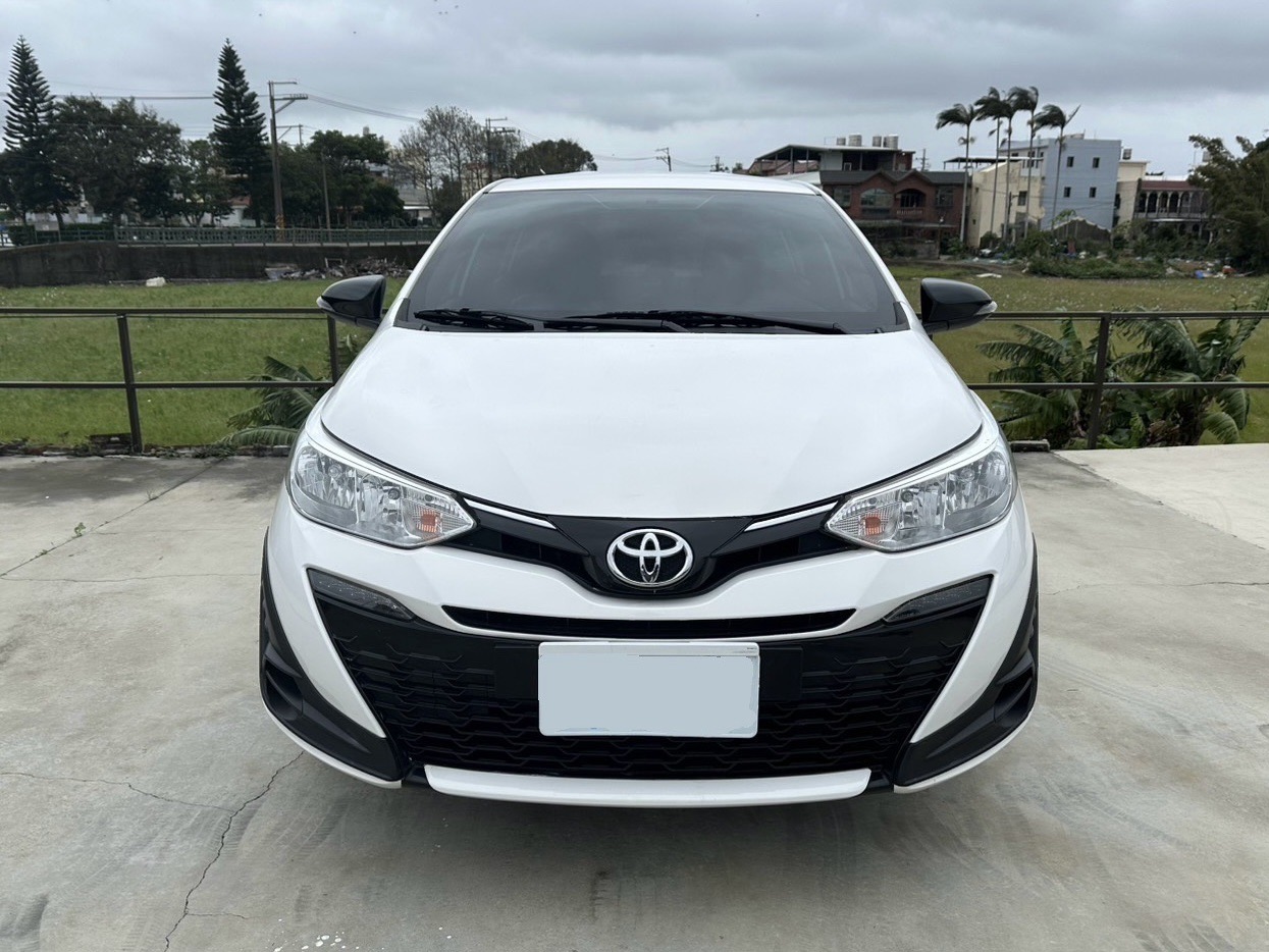 TOYOTA YARIS 1.5L 豪華 2023 Image 2