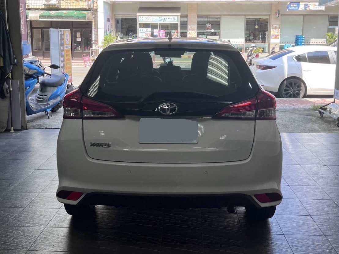 TOYOTA YARIS 1.5L 豪華 2023 Image 5