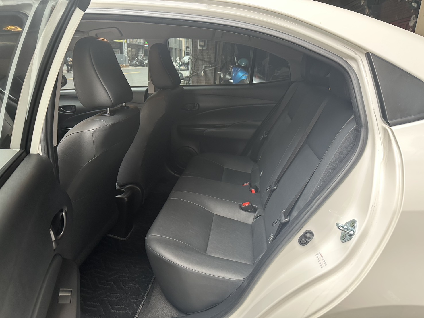 TOYOTA VIOS 1.5L 豪華 2023 Image 10