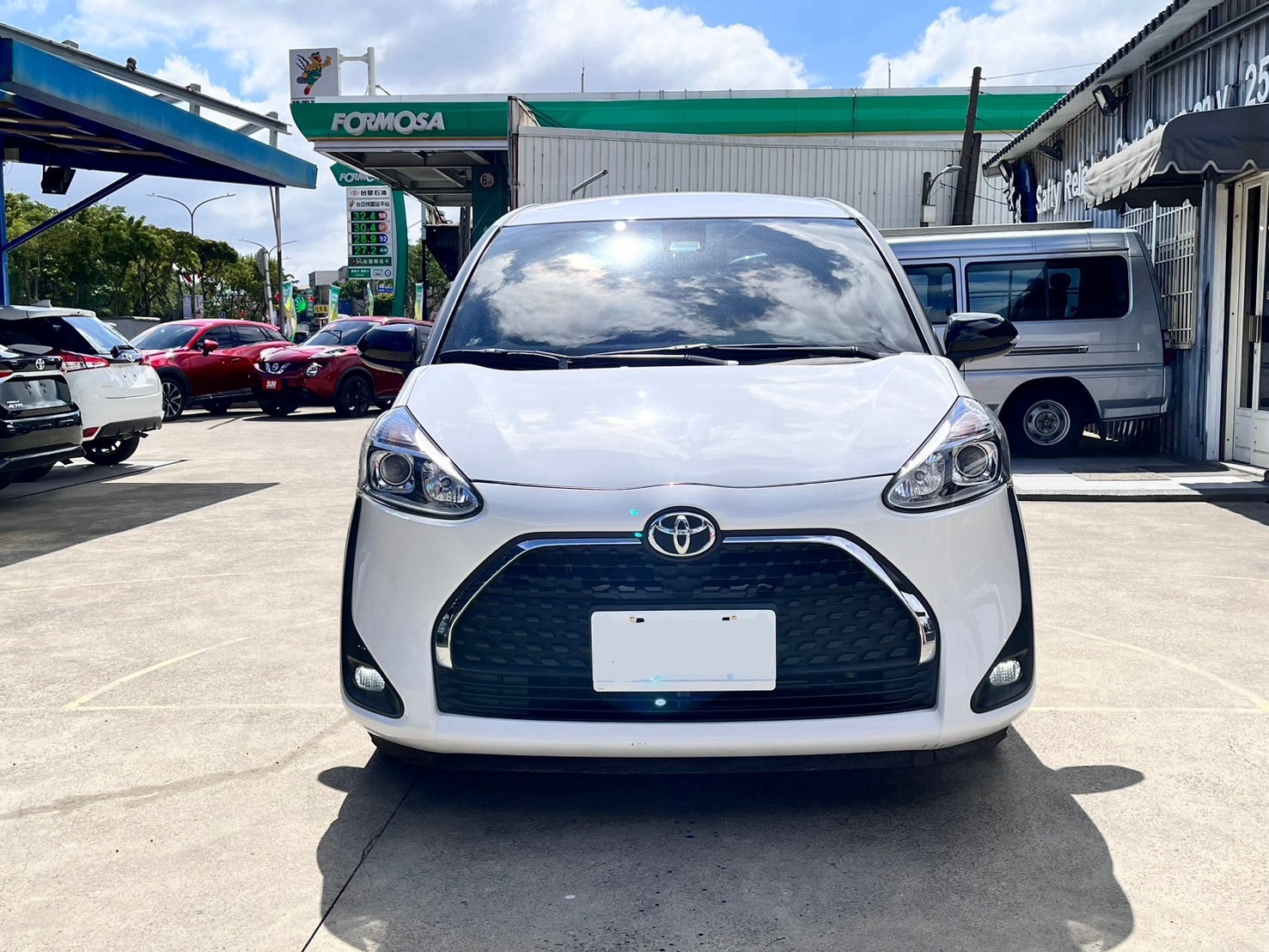 TOYOTA SIENTA 1.5L 豪華 2023 Image 2
