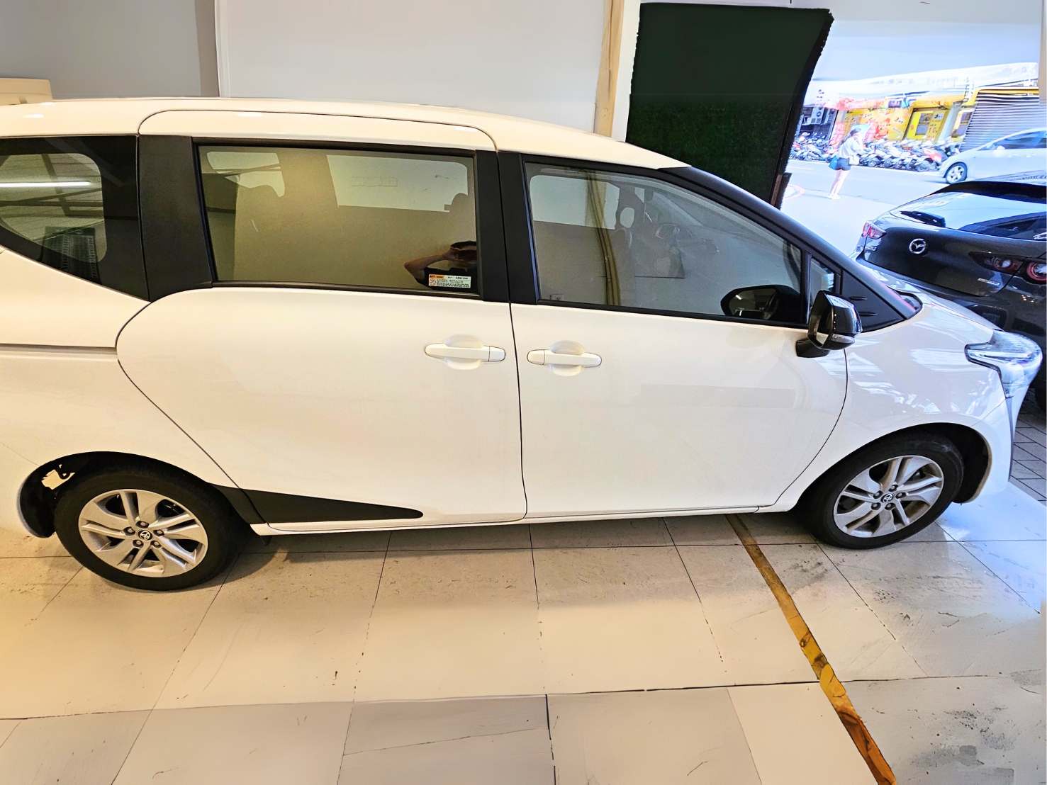 TOYOTA SIENTA 1.5L 豪華 2023 Image 2
