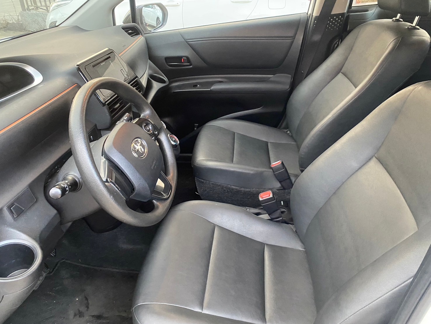 TOYOTA SIENTA 1.5L 豪華 2023 Image 7