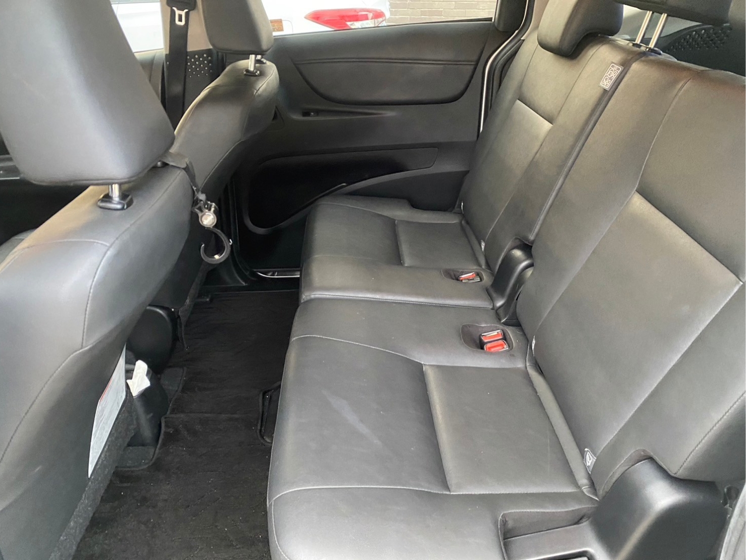 TOYOTA SIENTA 1.5L 豪華 2023 Image 8