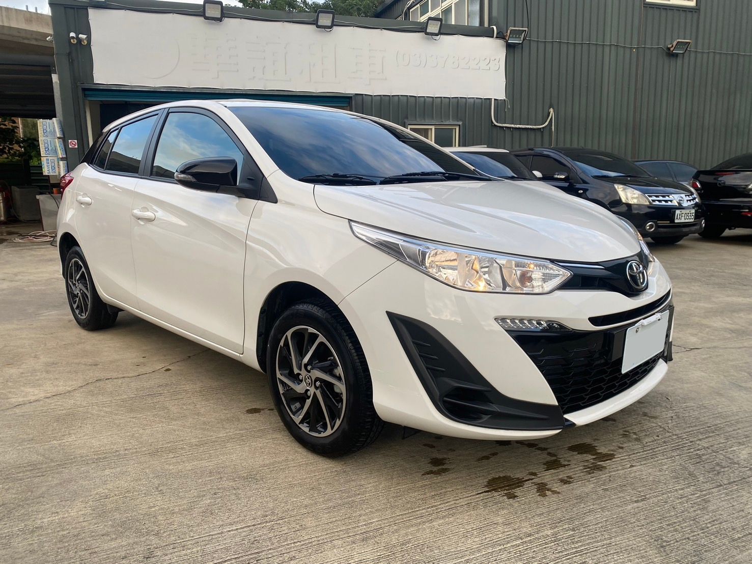 TOYOTA YARIS 1.5L 豪華 2023 Image 1