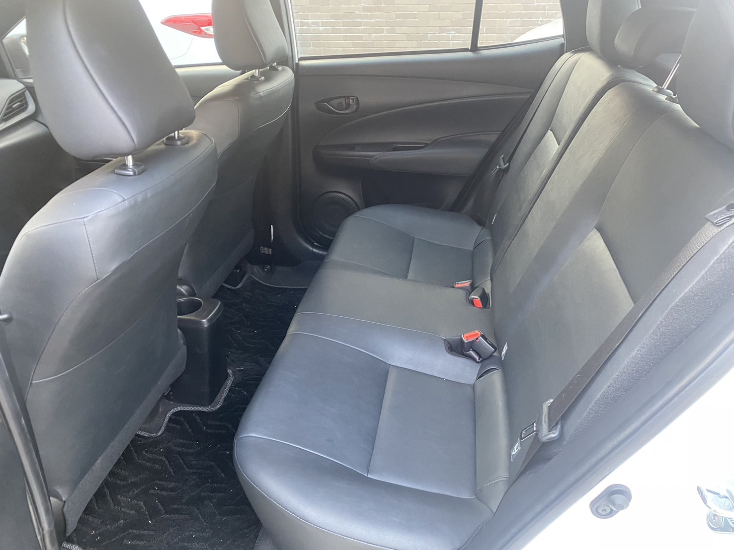 TOYOTA YARIS 1.5L 豪華 2023 Image 10