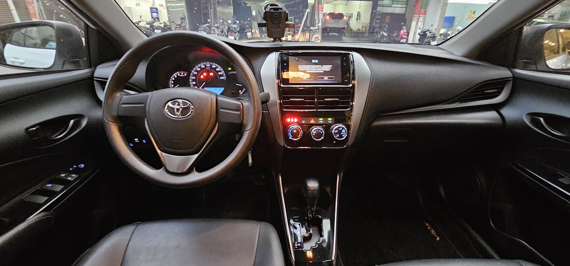TOYOTA VIOS 1.5L 豪華 2023 Image 8