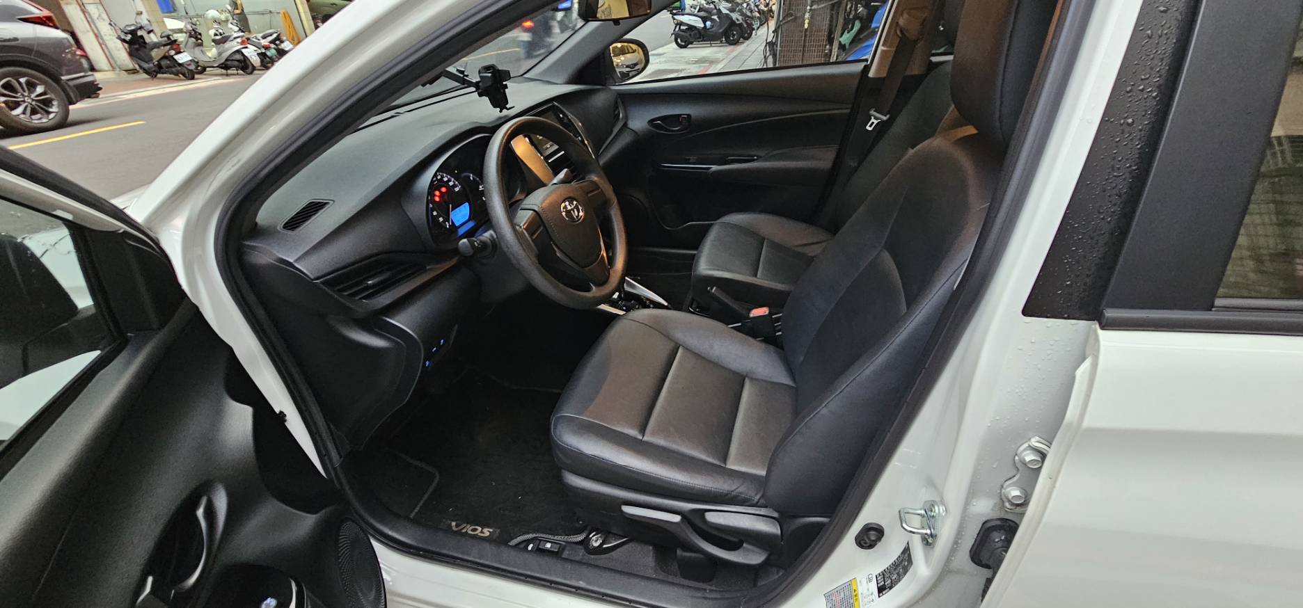 TOYOTA VIOS 1.5L 豪華 2023 Image 9