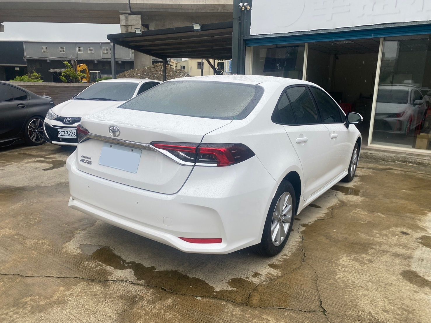 TOYOTA ALTIS 1.8L 豪華 2023 Image 4
