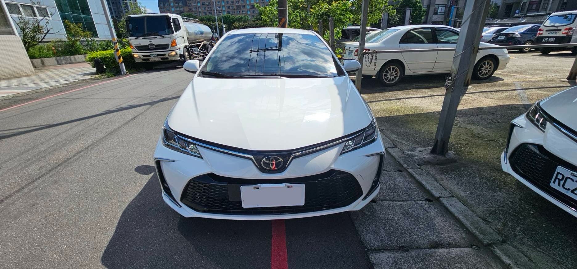 TOYOTA ALTIS 1.8L 豪華 2023 Image 2