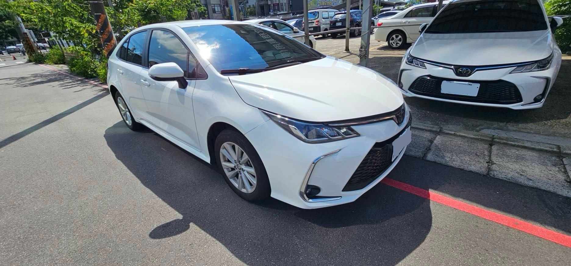 TOYOTA ALTIS 1.8L 豪華 2023 Image 1