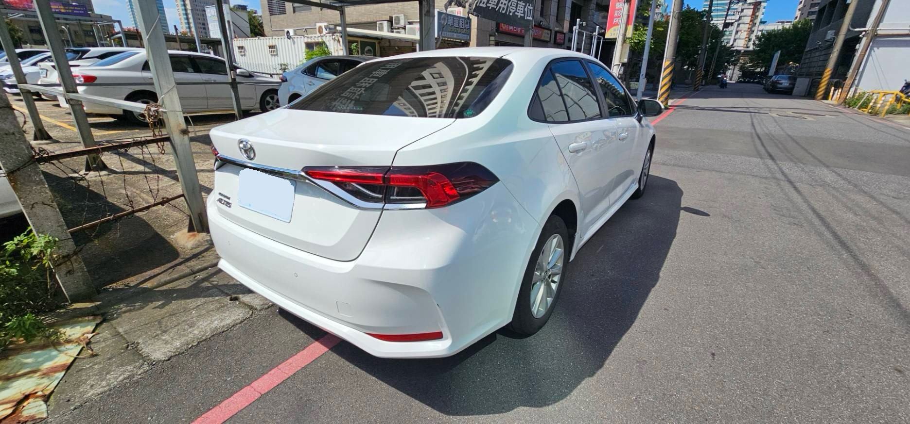 TOYOTA ALTIS 1.8L 豪華 2023 Image 4