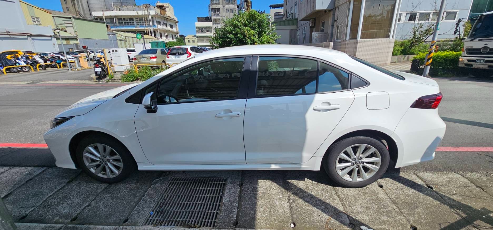 TOYOTA ALTIS 1.8L 豪華 2023 Image 7